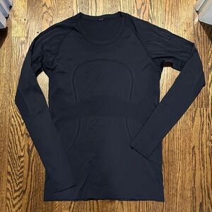Lululemon Navy Long Sleeve Swiftly Tech Tee, Size Large